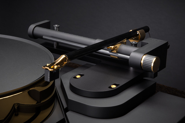 Проигрыватель винила Bergmann Galder & Odin Gold Edition артикул A153181-1-4