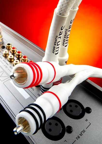Кабель межблочный аудио Chord Company Sarum Super ARAY 2RCA-2RCA 1.0m артикул A107567-1-3