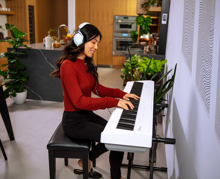 Цифровое фортепиано Roland FP-30X-BK артикул A137917-1-9