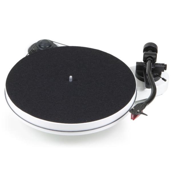 Проигрыватель винила Pro-Ject RPM 1 Carbon (DC) (2M Red) white артикул A104039-1