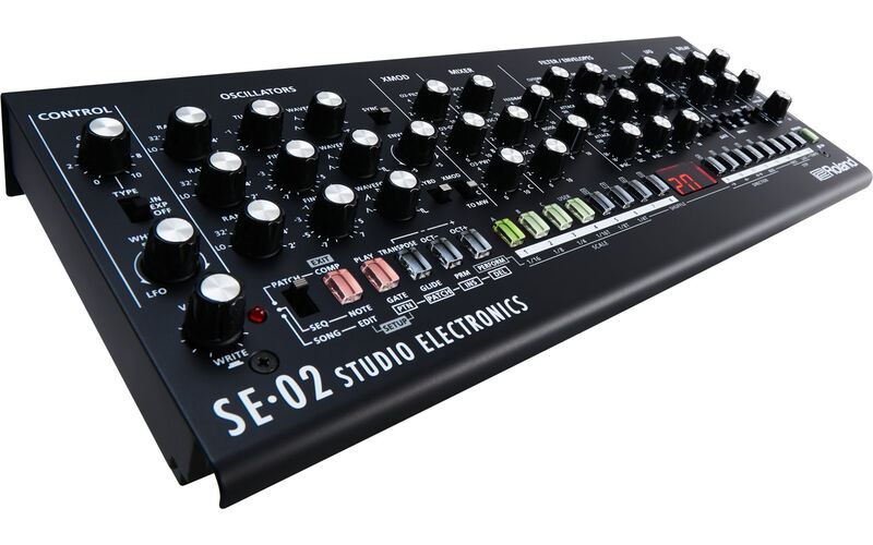 Синтезатор Roland SE-02 артикул A126768-1-2