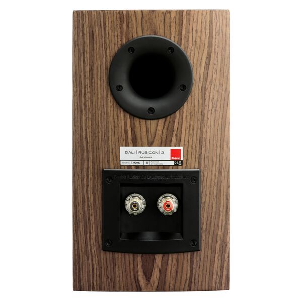 Полочная акустика Dali Rubicon 2 black артикул A102529-1-3