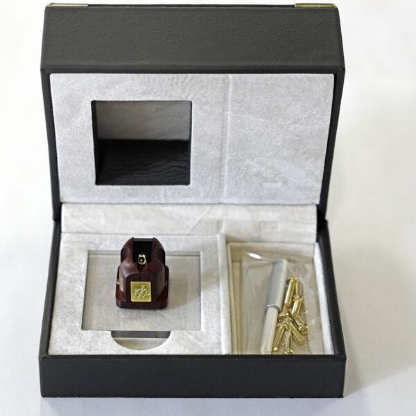 Головка звукоснимателя VPI Bloodwood артикул A153015-1 в интернет-магазине «HiFi-Trade»