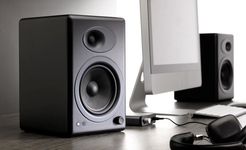 Полочная акустика Audioengine A5+ Classic Satin Black артикул A102540-1-3