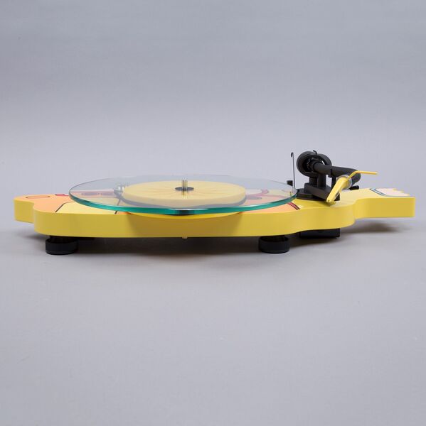 Проигрыватель винила Pro-Ject THE BEATLES YELLOW SUBMARINE артикул A127933-1-5