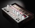 Драм-машина KORG volca bass артикул A109124-1-3