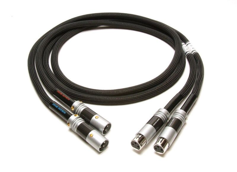 Кабель межблочный аудио Acoustic Revive XLR Absolute FM артикул A142318-1
