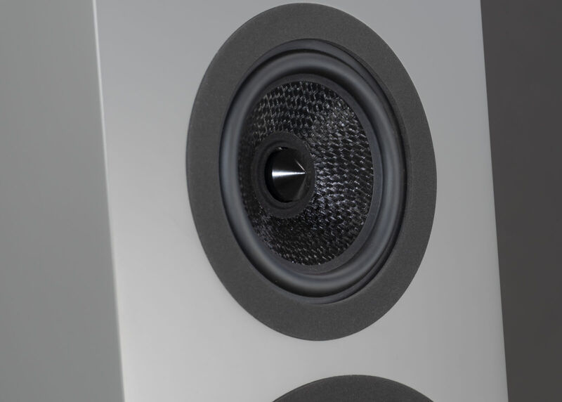 Напольная акустика Davis Acoustics Courbet 8 Grey артикул A155990-1-4