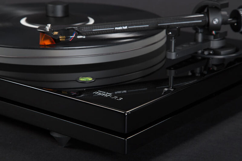 Проигрыватель винила Music Hall MMF-7.3 Black артикул A109564-1-2