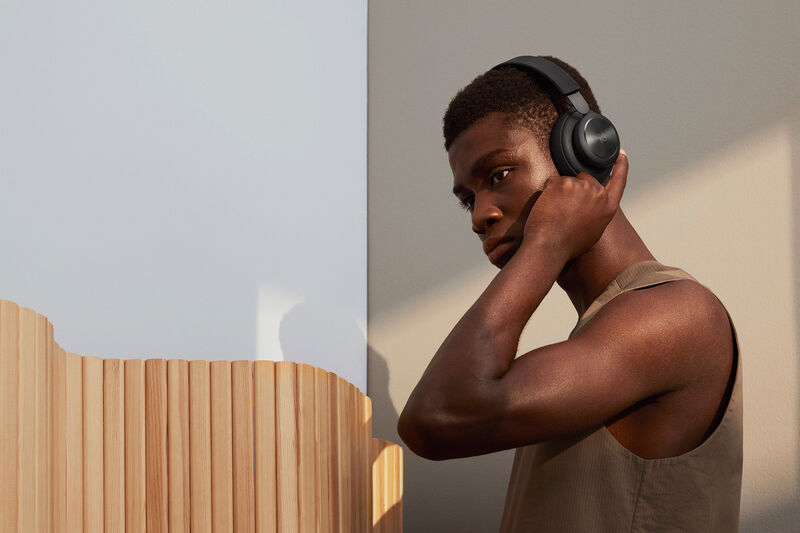 Беспроводные наушники Bang & Olufsen BeoPlay H4 2nd Gen Limestone артикул A130941-1-9