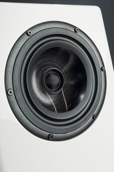 Напольная акустическая система Ascendo D7-C Active Piano White артикул A145395-1-3
